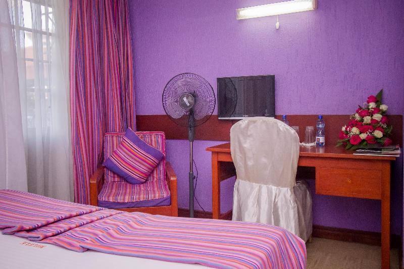 Milele Nairobi Hotell Nyeri Eksteriør bilde